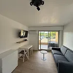 Super Climatise Sur Le Port De Apartmán
