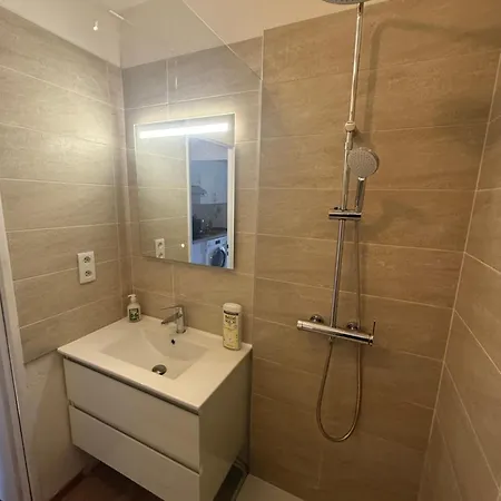 Apartmán Super Climatise Sur Le Port De *