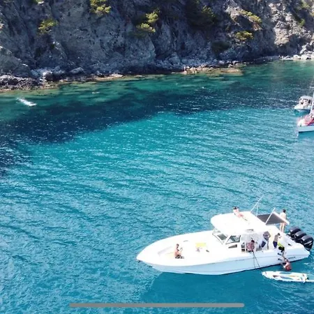 Апартаменты Super Climatise Sur Le Port De *