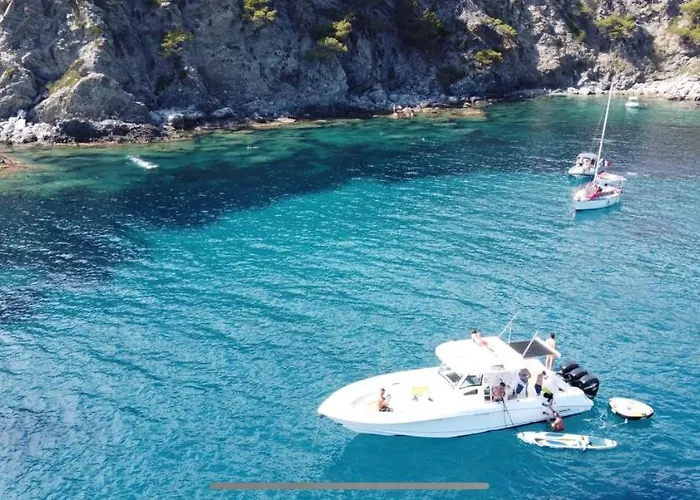 Apartment Super Climatise Sur Le Port De *