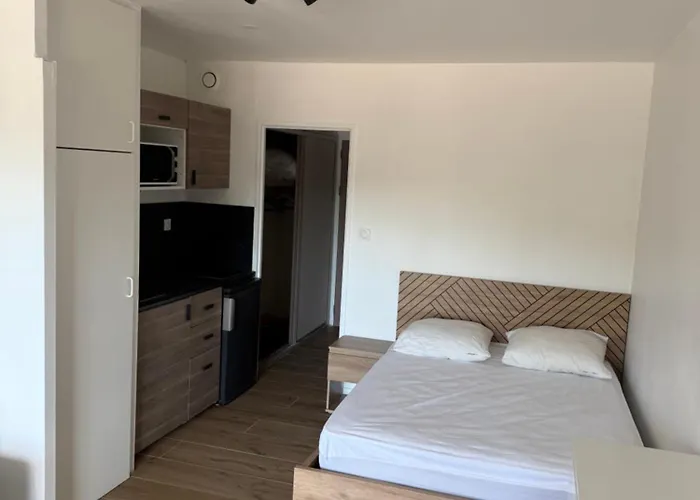 Super Climatise Sur Le Port De Apartment *