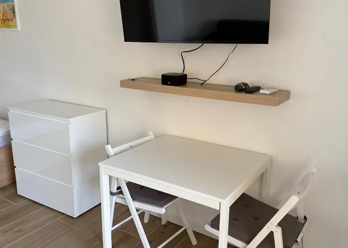 Apartment Super Climatise Sur Le Port De *