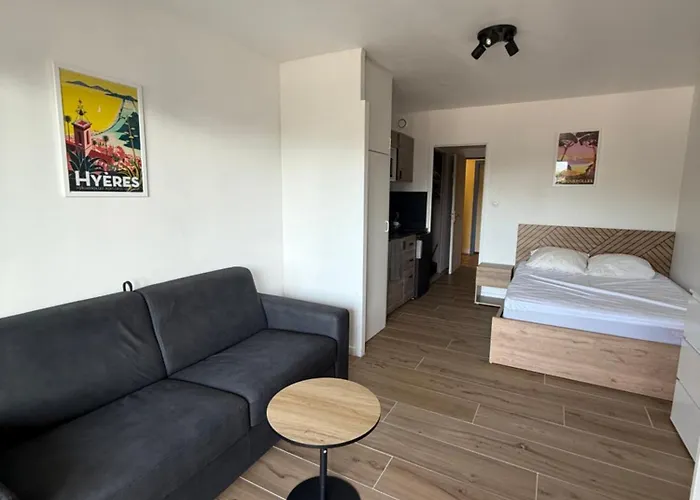 Apartment Super Climatise Sur Le Port De
