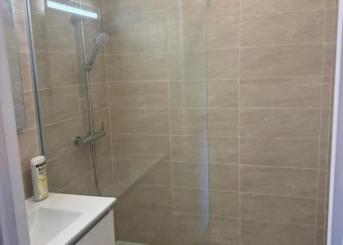 Apartment Super Climatise Sur Le Port De *